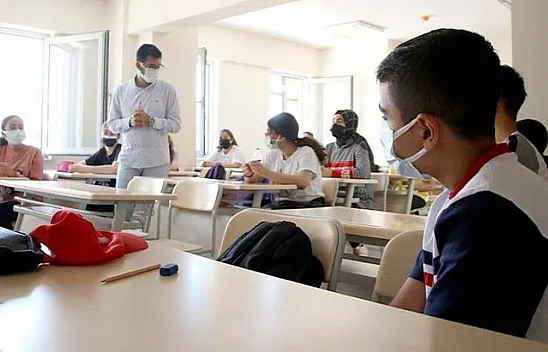 Kızılay'ın eğitim verdiği öğrenciler LGS'ye hazır