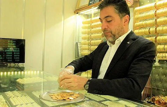 Kuyumcular düğün sezonu için gün sayıyor