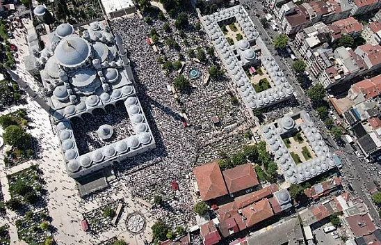 Mahmut Ustaosmanoğlu son yolculuğuna uğurlanıyor