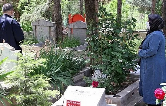 Mezarlıklara bayram ziyareti