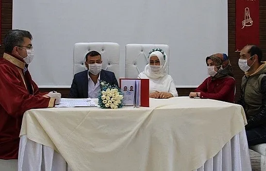 Nikah törenlerinde sıkı korona virüs önlemi