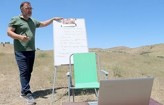 Öğretmenlere örnek olacak bir öğretmen