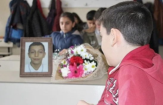 Ömer Asaf'ın sınıf arkadaşları gözyaşını tutamadı