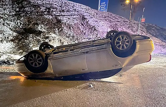 Otomobil şarampole uçtu! Ölü ve yaralılar var