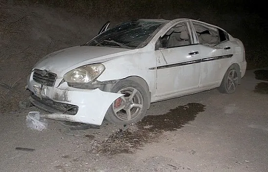 Otomobil takla attı