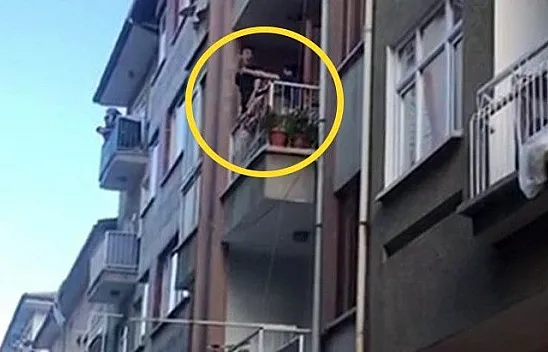 Polisin müdahalesi engelli şahsı kurtardı