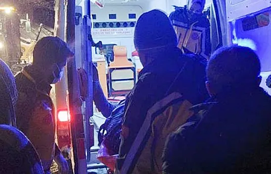 Rahatsızlanan vatandaş köyünde mahsur kaldı