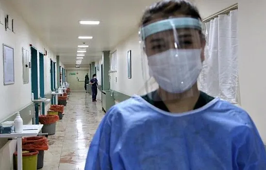 Sağlıkçılar zor anları anlattı...