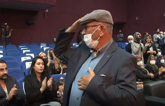 Şehit Ömer Halisdemirin babası konuştu, herkes ağladı