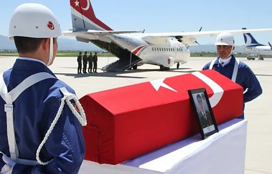 Şehit Uzman Çavuşun naaşı memleketine uğurlandı