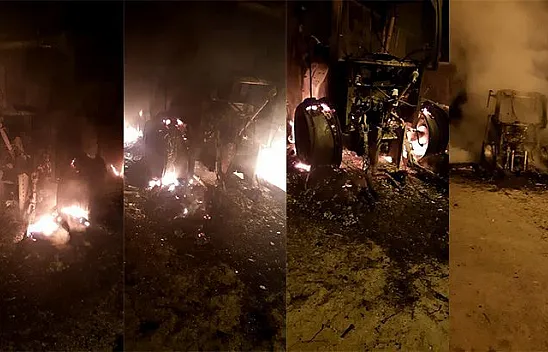 Sıfır aldığı traktör cayır cayır yandı