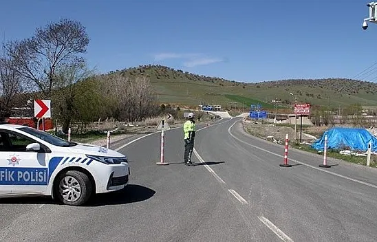 Sivrice'ye giriş ve çıkışlar kısıtlandı