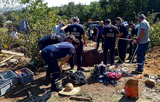 Su kuyusu açarken göçükte kaldılar