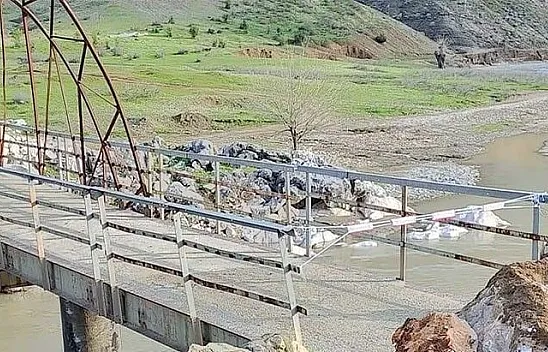 Tarihi köprüde koronavirüs tedbiri