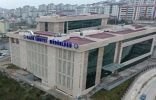 Toplu fotoğrafa 15 bin 750 TL'lik sosyal mesafe cezası