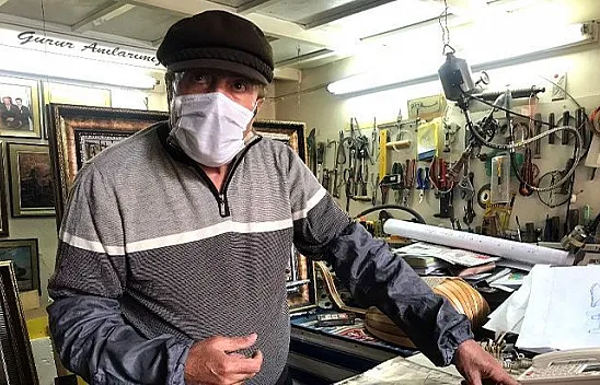 Türkiye'nin tek bakır rölyef sanatçısı, yarım asırdır bakıra hayat veriyor