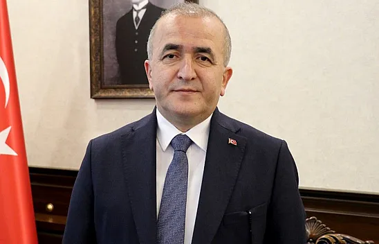 Vanspor FK'ya yapılan saldırı sonrası Vali Hatipoğlu'ndan açıklama