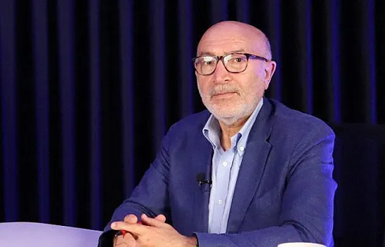 'Vatandaşı din ile uyutuyorlar'