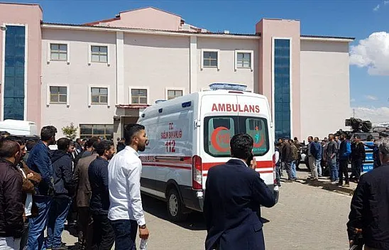 Yaralı çocuklar Elazığ'da tedavi altına alındı