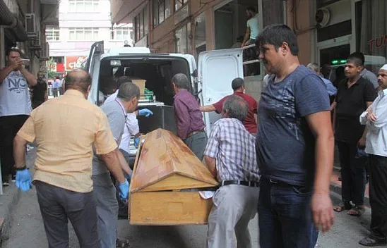 Yaşadığı otel odasında öldü