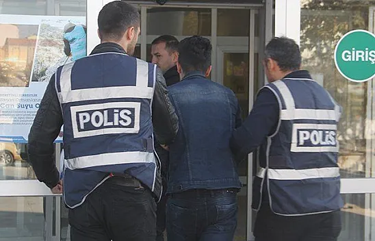 Yine aynı yöntem! Bu defa suçüstü yakalandı