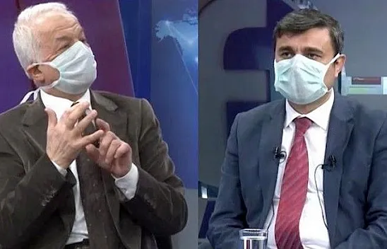 Zeki Akbıyık, konuğu Prof. Dr. Ayhan Akbulut ile maske takarak yayın yaptılar