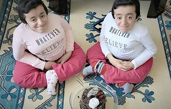 Zeliha ile Fatma 15 yaşına girdi