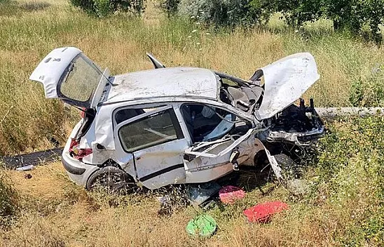 Ziyaret için çıktıkları yolda feci kaza!