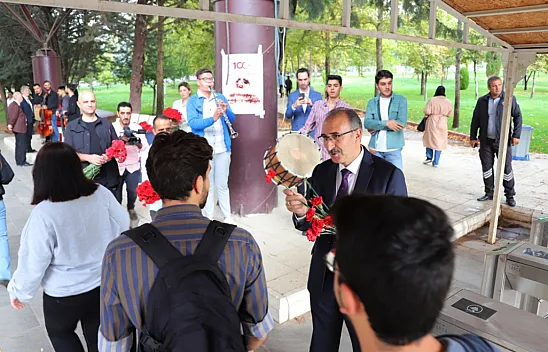 FÜ'de yüz yüze eğitim bugün itibariyle başladı