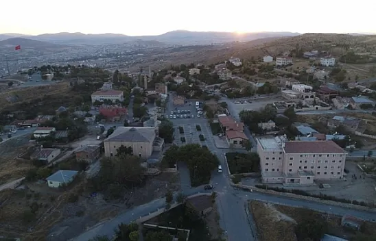 UNESCO listesine giren Harput'a sonbaharda bile ilgi azalmadı