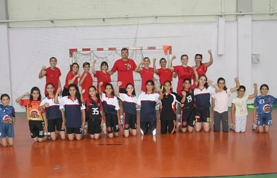 Doğu'nun görünmeyen yıldızları