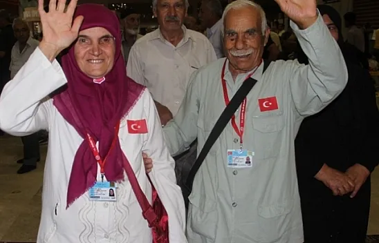 İlk hac kafilesi yola çıktı