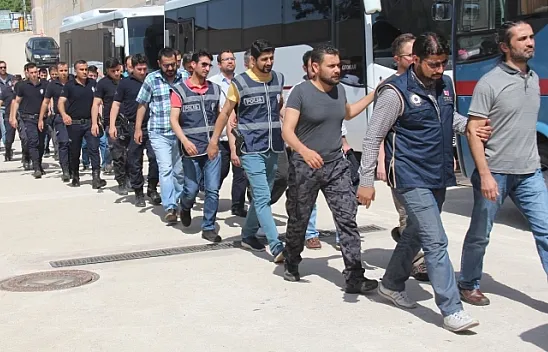 Elazığ merkezli FETÖ operasyonunda 18 kişi adliyeye sevk edildi