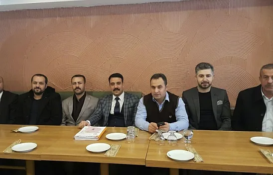 Başkan adayı Macit belgelerle iddialara cevap verdi