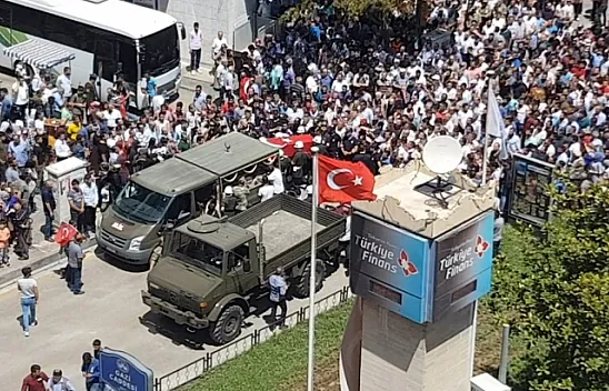Son Dakika 23 editörünün çektiği video izlenme rekorları kırıyor!