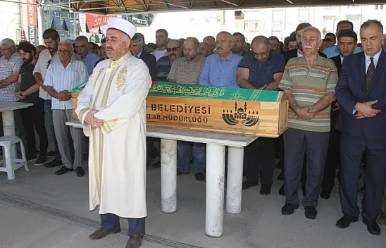 Vazgeçilmiyor'un bestekarı Eroğlu son yolculuğuna uğurlandı