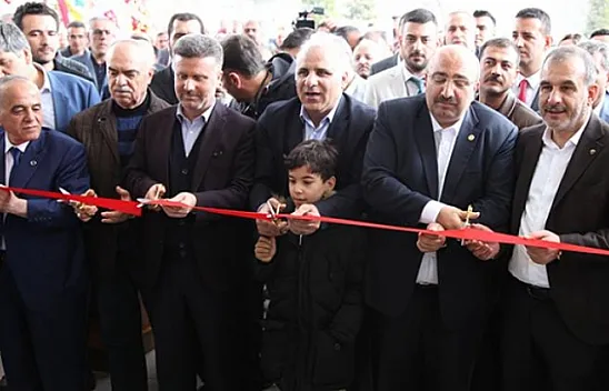 Batı Kitap ve Kırtasiye Malatya Caddesi'nde açıldı