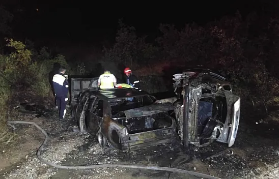 Tunceli-Elazığ yolunda kaza! 2 araç yandı, 4 kişi yaralandı