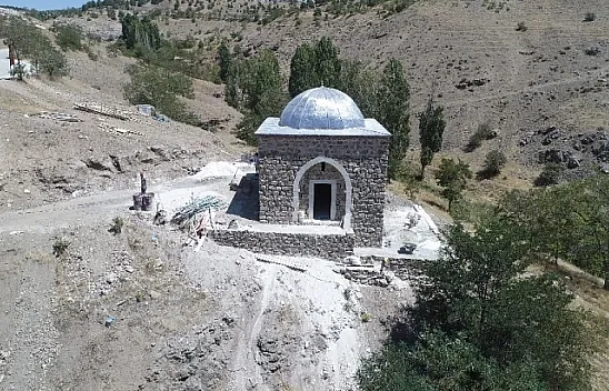 450 yıllık mescitte ilk namaz için gün sayılıyor