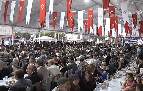 Elazığ Belediyesinden 2 bin kişiye iftar