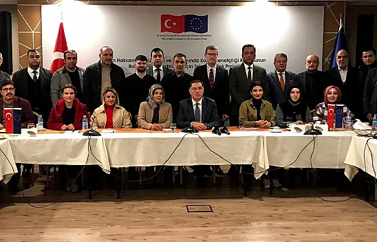 Şeref Malkoç, basın mensuplarıyla bir araya geldi