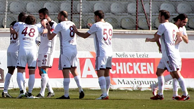 Elazığspor - Eskişehirspor maçından çok özel kareler