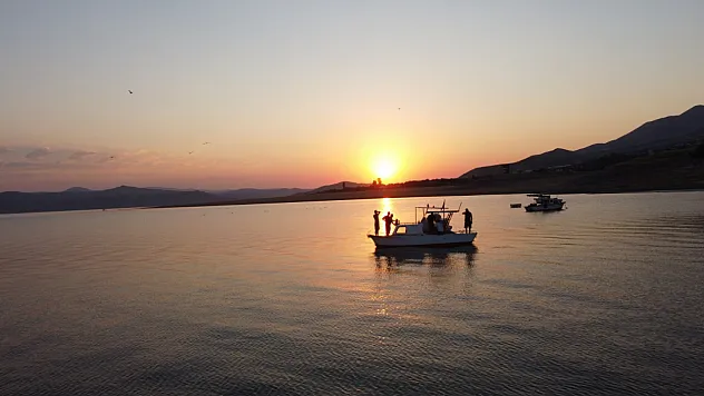 Keban Barajı Gölü'den muhteşem görüntüler