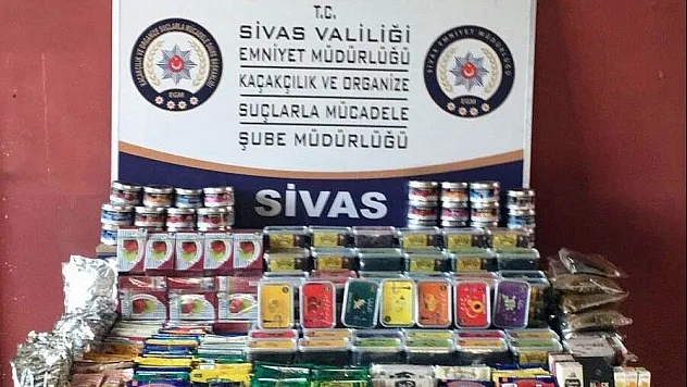 Hediyelik eşya dükkanına kaçakçılık operasyonu