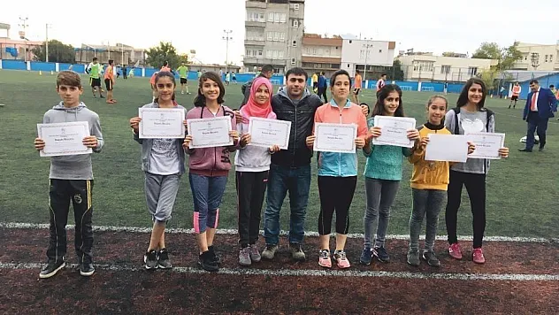 Atletizm kursiyerleri 3 dalda birinci oldu
