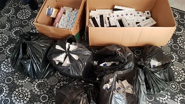 Oyuncak dükkanında kaçak sigara operasyonu