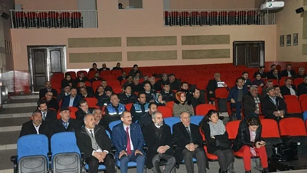 Aşkale'de madde bağımlılığı konferansı