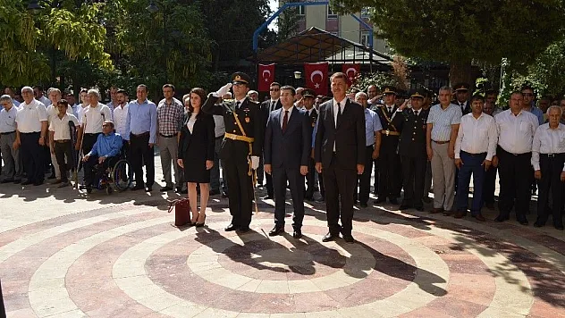 Besni'de 30 Ağustos Zafer Bayramı kutlandı