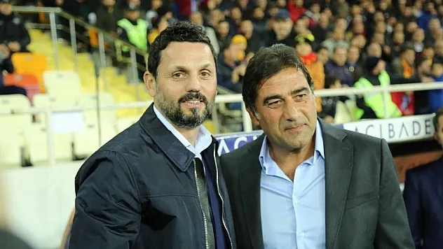 Spor Toto Süper Lig: E. Yeni Malatyaspor: 2 - Trabzonspor: 0 (İlk yarı)
