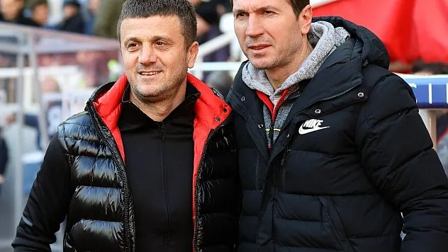 Spor Toto Süper Lig: DG Sivasspor: 0 - Göztepe: 0 (İlk yarı)